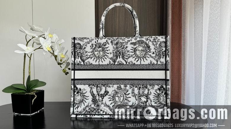 Dior Replica Bags 8001 41X35X18cm YG 3
