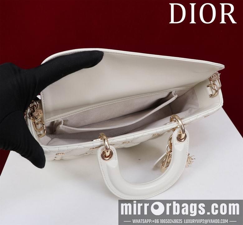 Dior Replica Bags 051305 BG 2