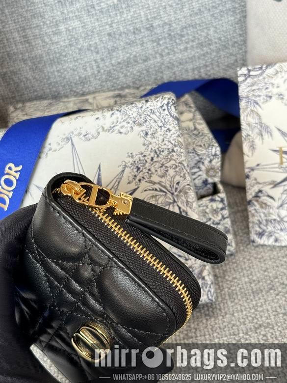 Dior Replica Bags S5034 9X11cm YG 15