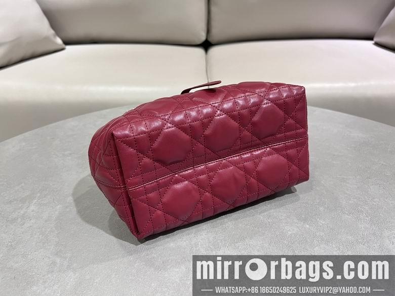 Dior Replica Bags 2822 23X15X15cm YG 5