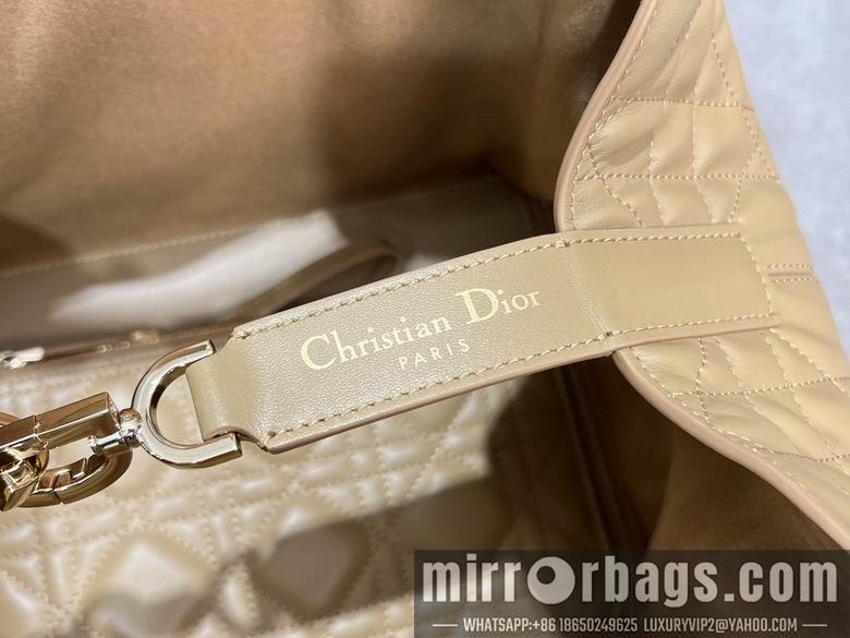Dior Replica Bags 2821 28.5X19X21cm YG 6