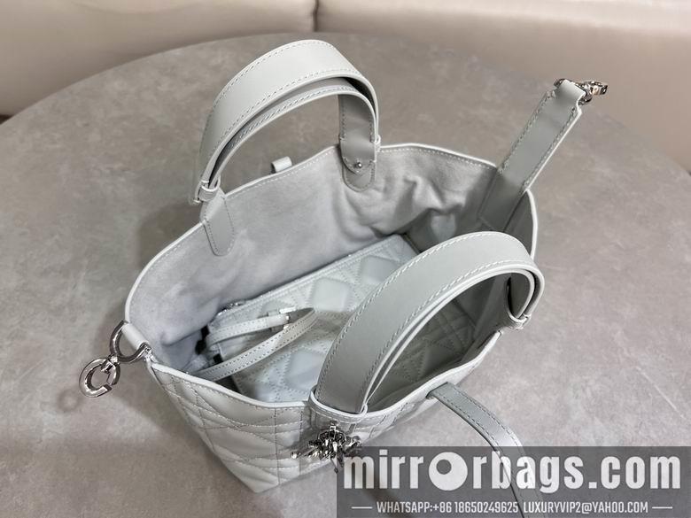 Dior Replica Bags 2822 23X15X15cm YG 3