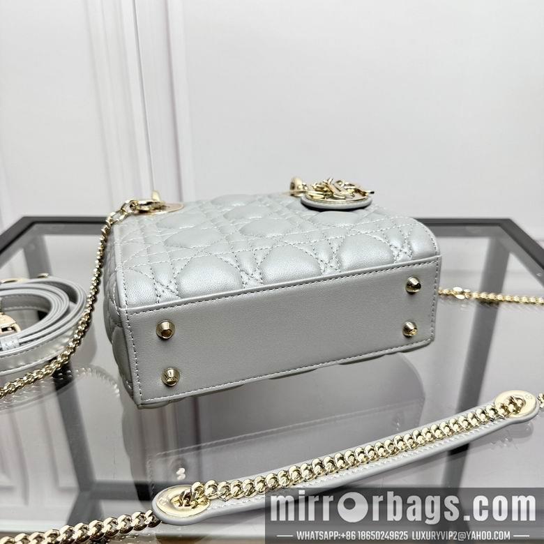 Dior Replica Bags 0503 17X15X7cm YG 5
