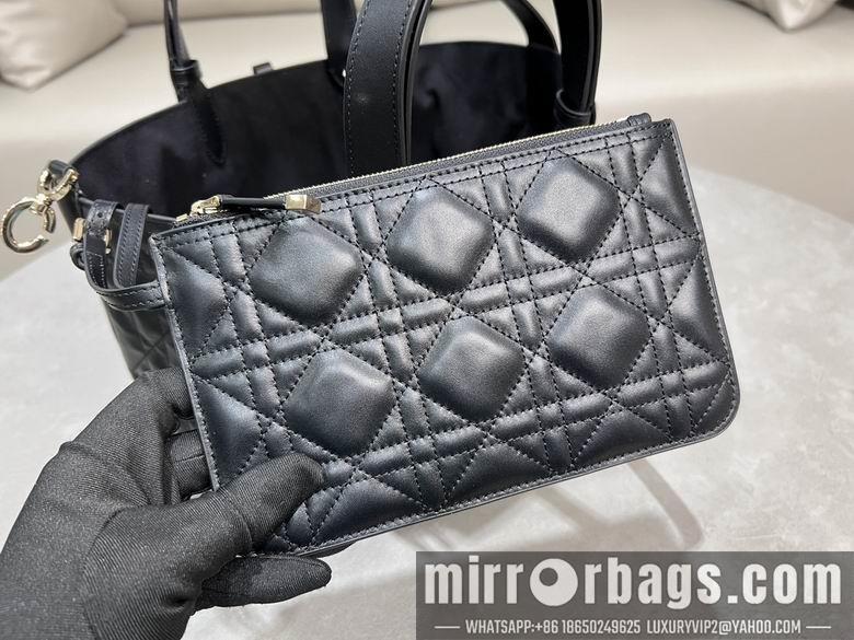 Dior Replica Bags 2821 28.5X19X21cm YG 4