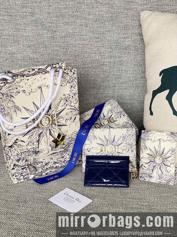 Dior Replica Bags S0974 YG 3