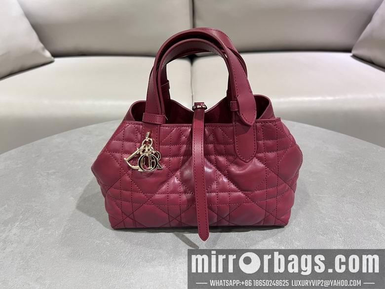 Dior Replica Bags 2822 23X15X15cm YG 5