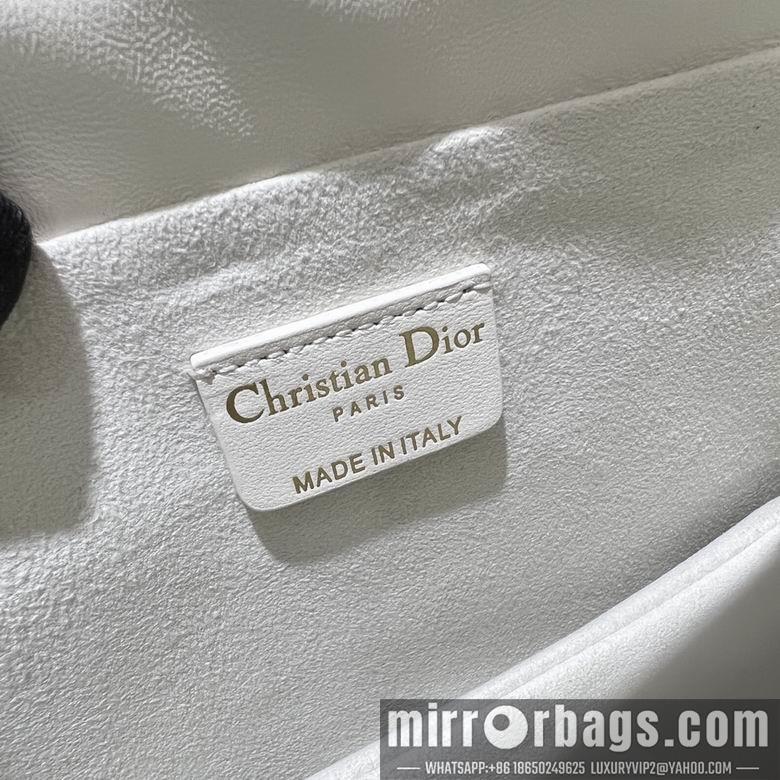 Dior Replica Bags 9264 19X13X5cm YG 4