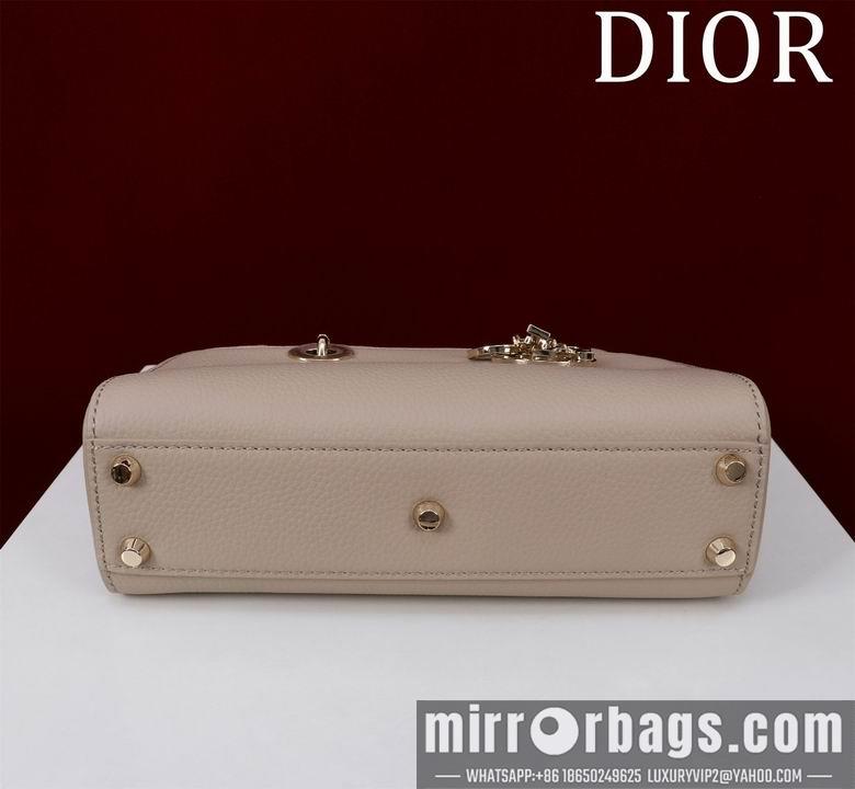 Dior Replica Bags 051305 BG 5