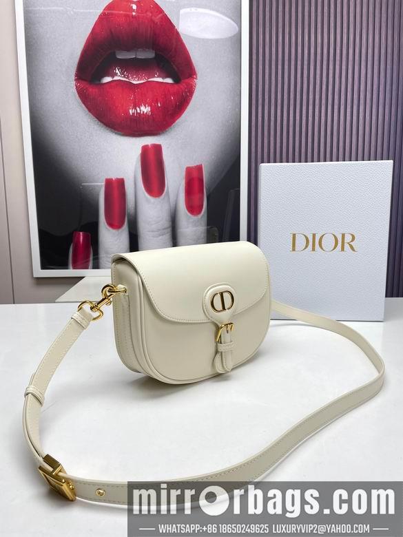 Dior Replica Bags M9319 22X17X6cm YG 3
