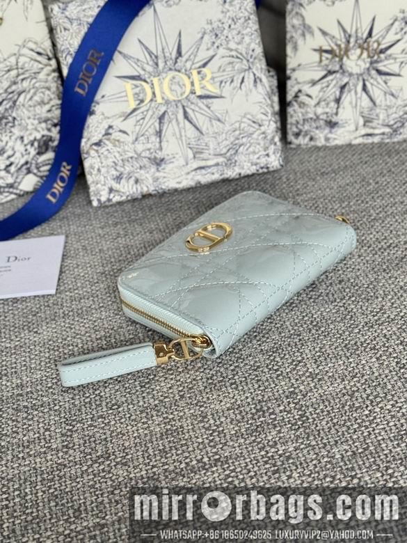 Dior Replica Bags S5034 9X11cm YG 8