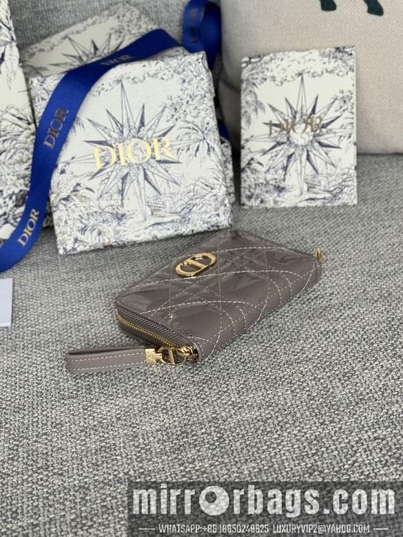 Dior Replica Bags S5034 9X11cm YG 2