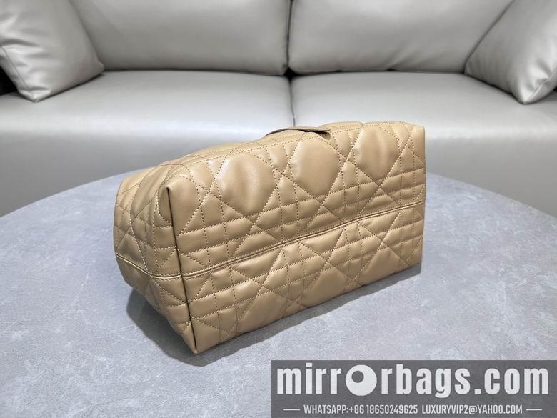 Dior Replica Bags 2821 28.5X19X21cm YG 6