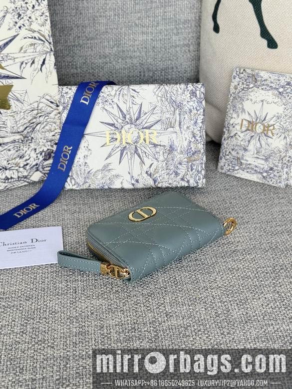 Dior Replica Bags S5034 9X11cm YG 10