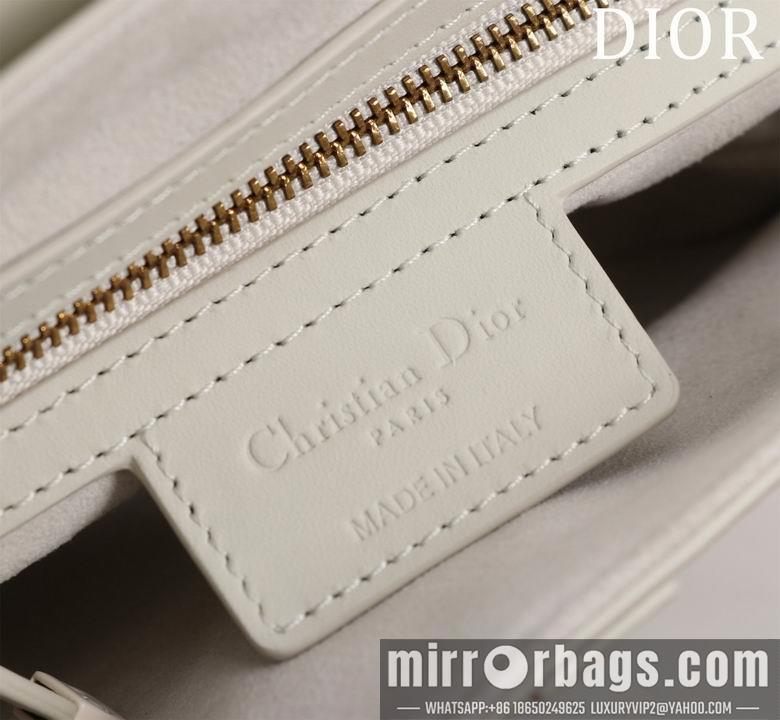 Dior Replica Bags M0446 25.5X20X6.5cm BG 18