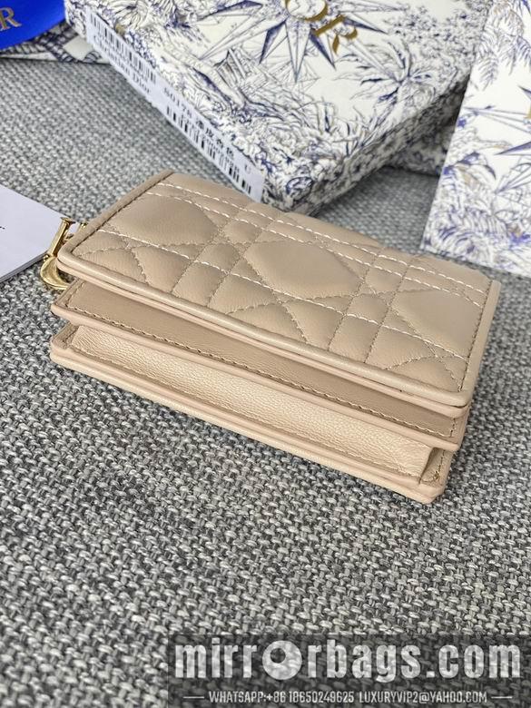 Dior Replica Bags S01780 9X11cm YG 9