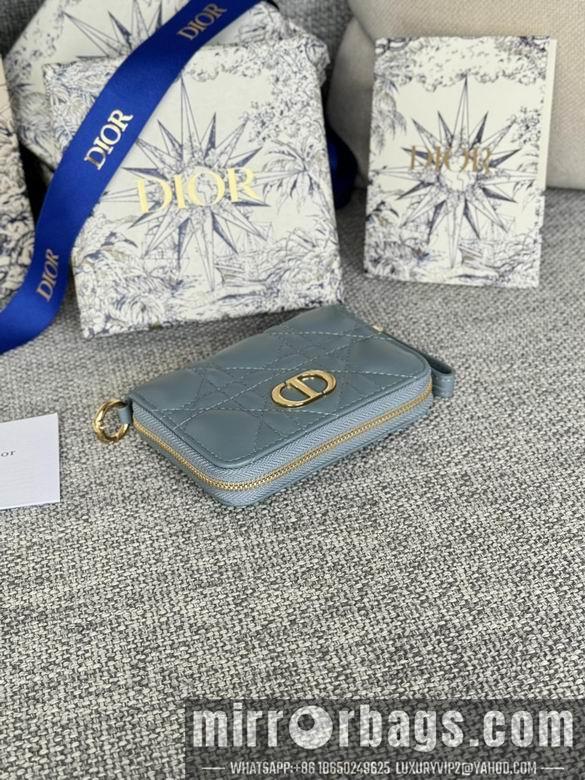Dior Replica Bags S5034 9X11cm YG 11