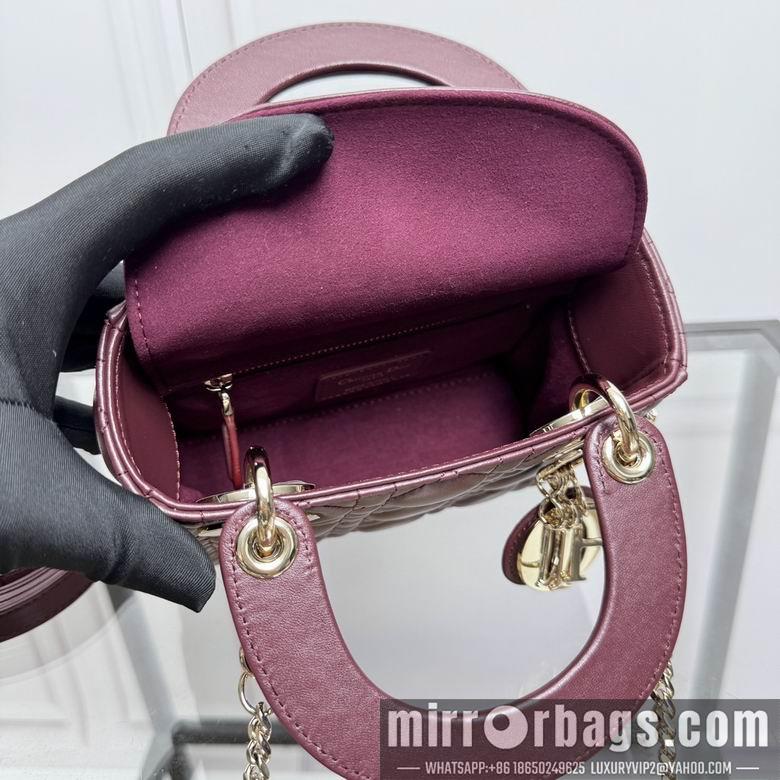 Dior Replica Bags 0503 17X15X7cm YG 4