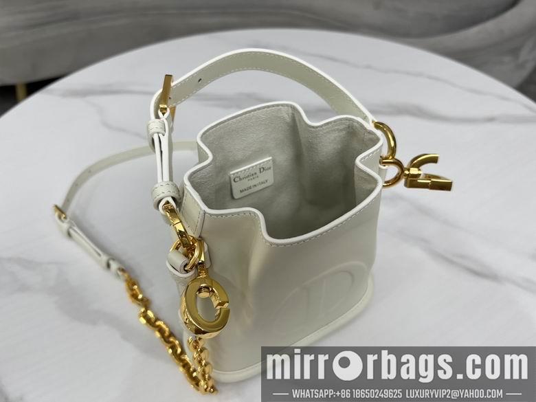 Dior Replica Bags 9279 17X7X18cm YG 3