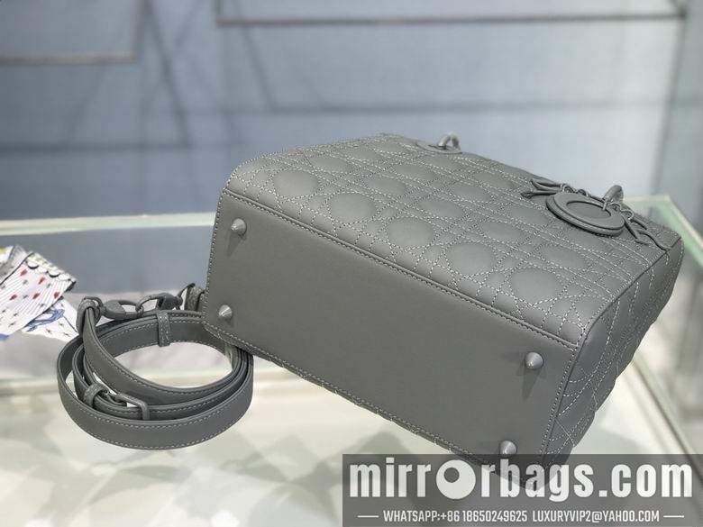 Dior Replica Bags 6605 24cm YG 4