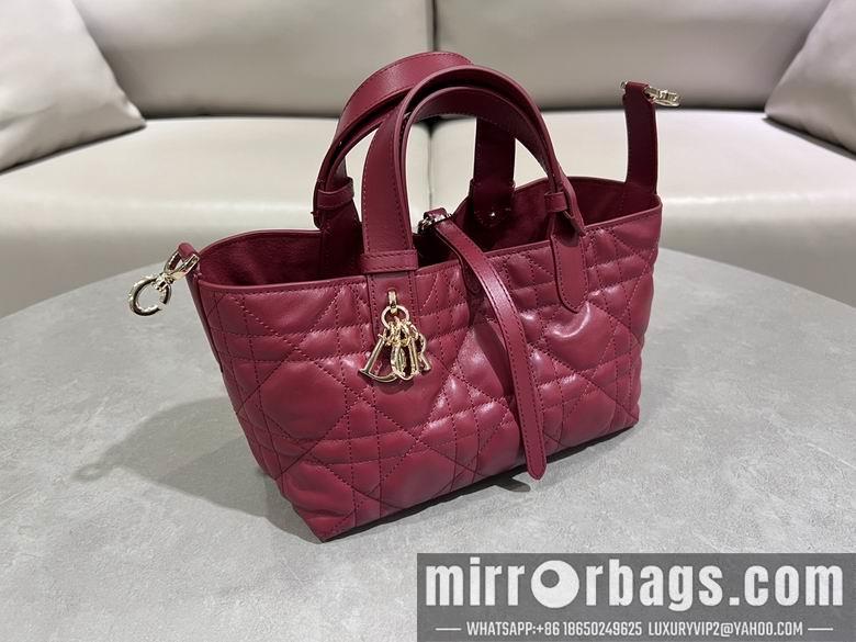 Dior Replica Bags 2822 23X15X15cm YG 5