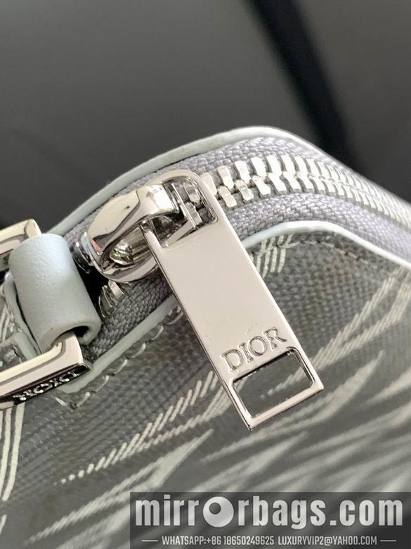 Dior Replica Bags 23738 30X20X2.5cm YG 7
