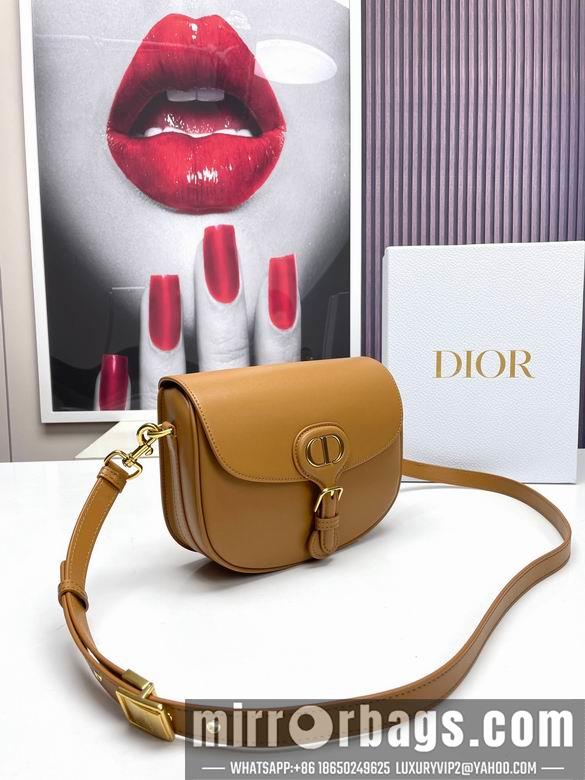 Dior Replica Bags M9319 22X17X6cm YG 4