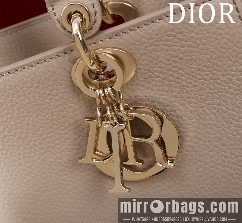 Dior Replica Bags 051305 BG 5