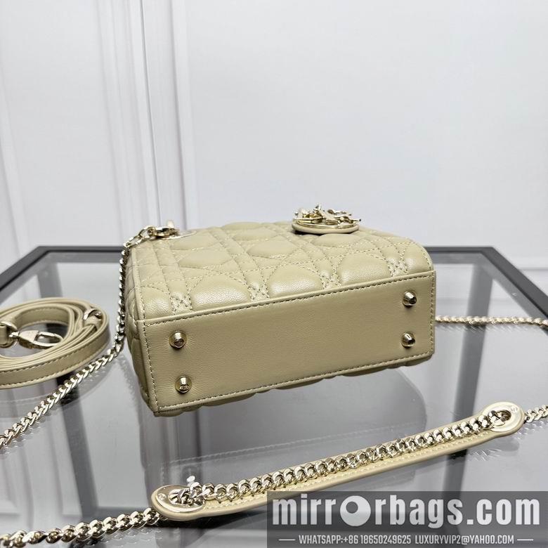 Dior Replica Bags 0503 17X15X7cm YG 3