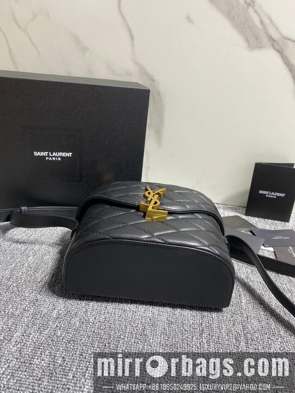 YSL Replica Bags 711102  19X15X8cm MT
