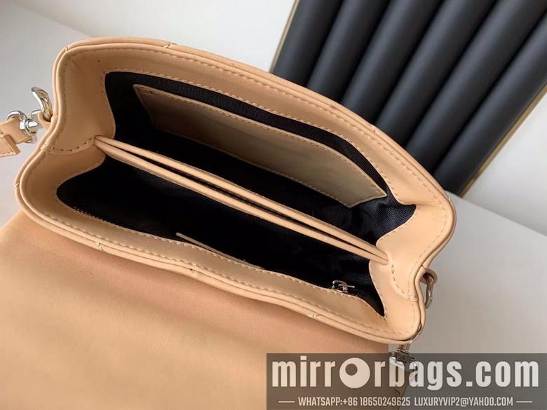 YSL Replica Bags 26599 20cm 8D 2
