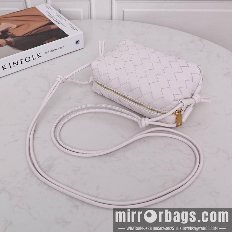 Bottega Veneta Replica Bags 8809 17x10x6cm DL 2