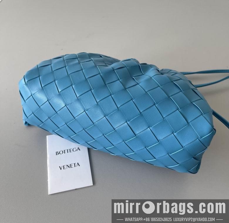 Bottega Veneta Replica Bags pouch 22x12x7cm BG 11