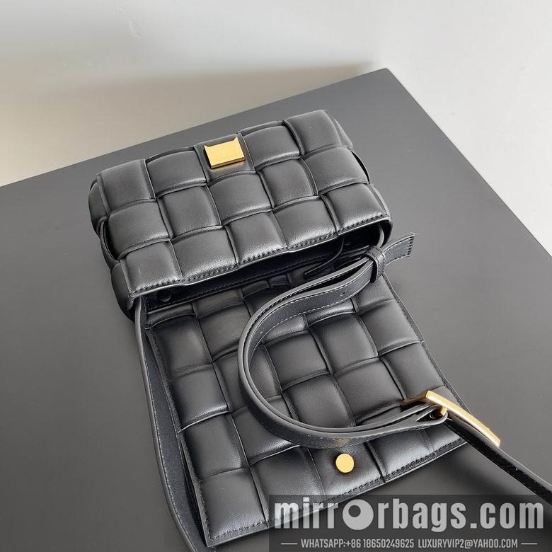 Bottega Veneta Replica Bags Padded 20x7x12.5cm BG 2