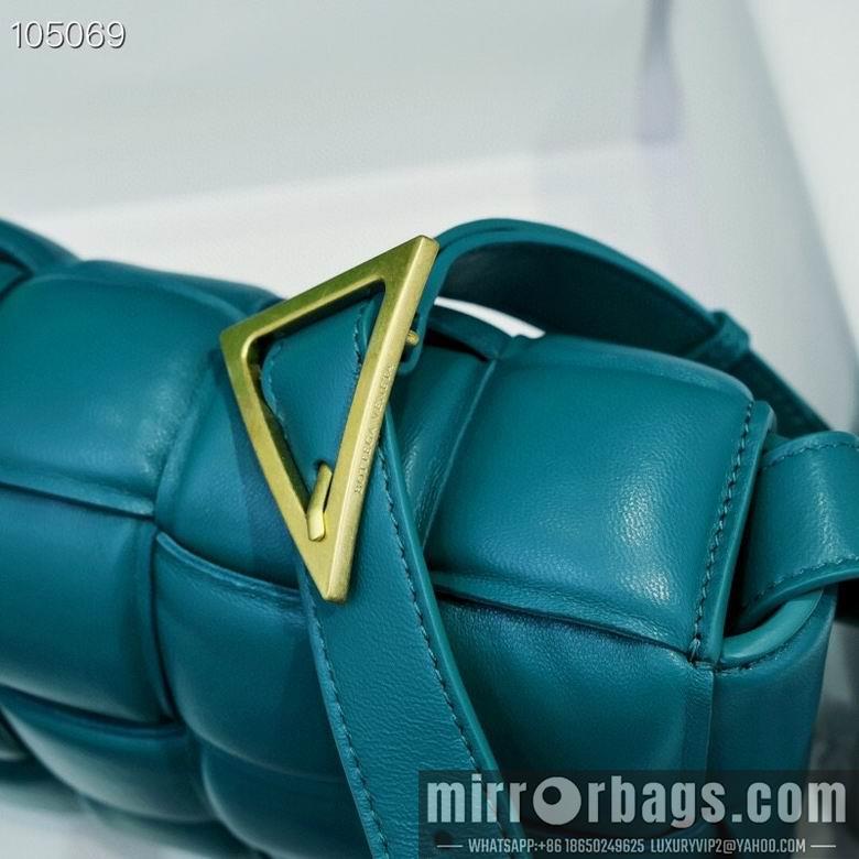 Bottega Veneta Replica Bags 6688 26x18x8cm DL 4