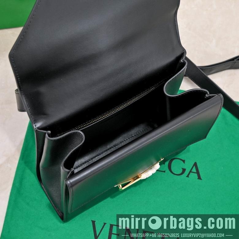 Bottega Veneta Replica Bags 23.5X22.5X8cm 073007 EL
