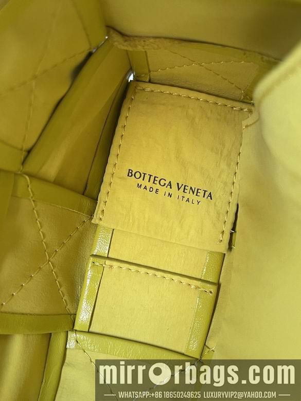 Bottega Veneta Replica Bags 667298 23x15x5cm BG