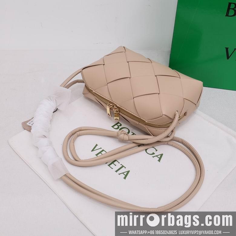 Bottega Veneta Replica Bags 002 14X22X7cm XMY 2