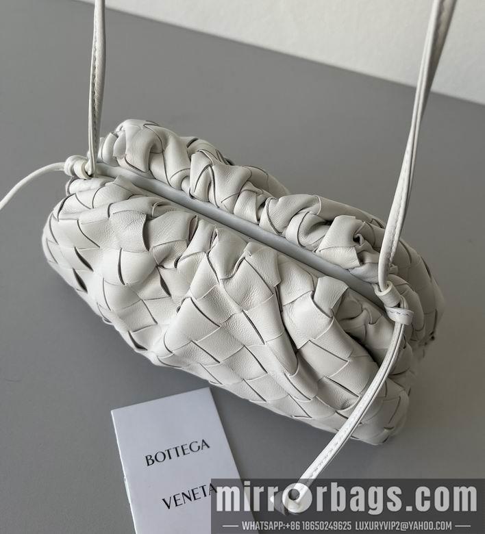 Bottega Veneta Replica Bags pouch 22x12x7cm BG 1