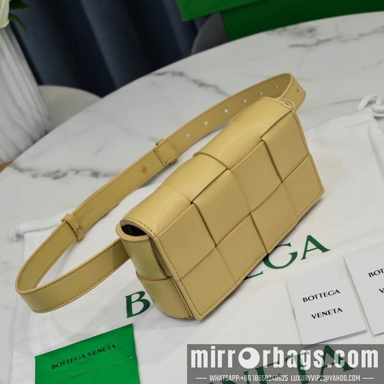 Bottega Veneta Replica Bags 6815 17.5x9.5x5cm DL 1