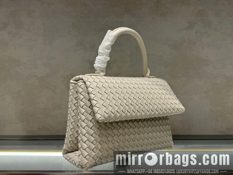 Bottega Veneta Replica Bags 9885 26X10X29cm JY 4
