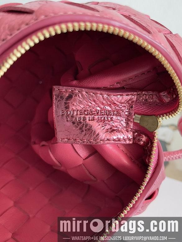 Bottega Veneta Replica Bags 680254 17x10x6cm BG