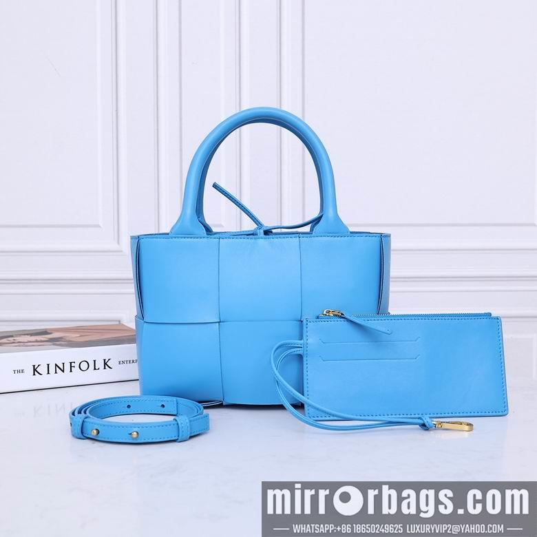 Bottega Veneta Replica Bags 2236 25X16X8cm EL 10
