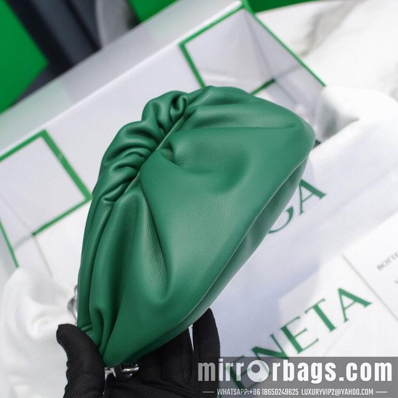 Bottega Veneta Replica Bags AD22159 22X13X5