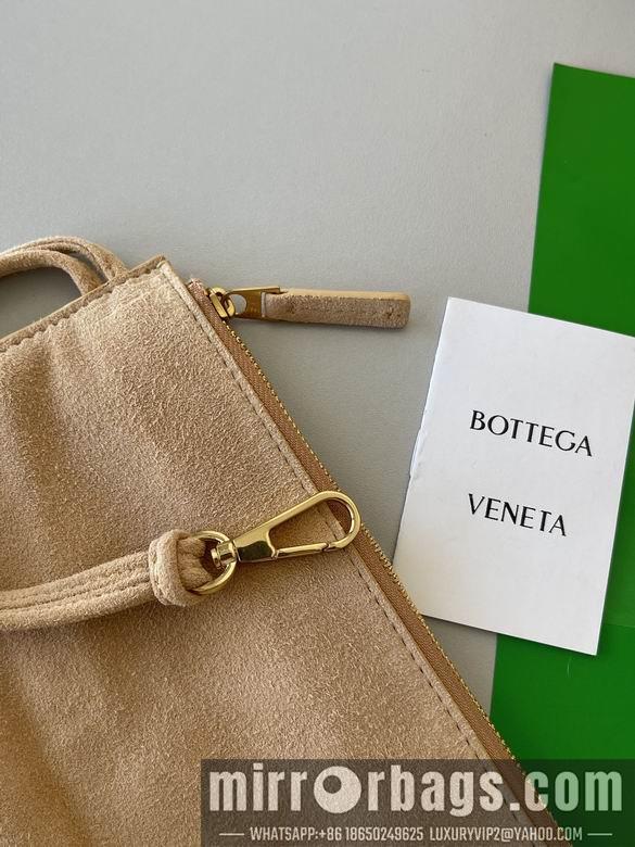 Bottega Veneta Replica Bags Intreccio 609175 38x25x14cm BG