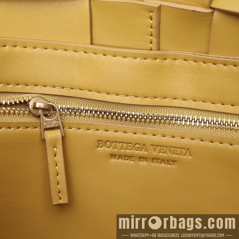 Bottega Veneta Replica Bags Cassette 3030 26X8X18cm XMY 4