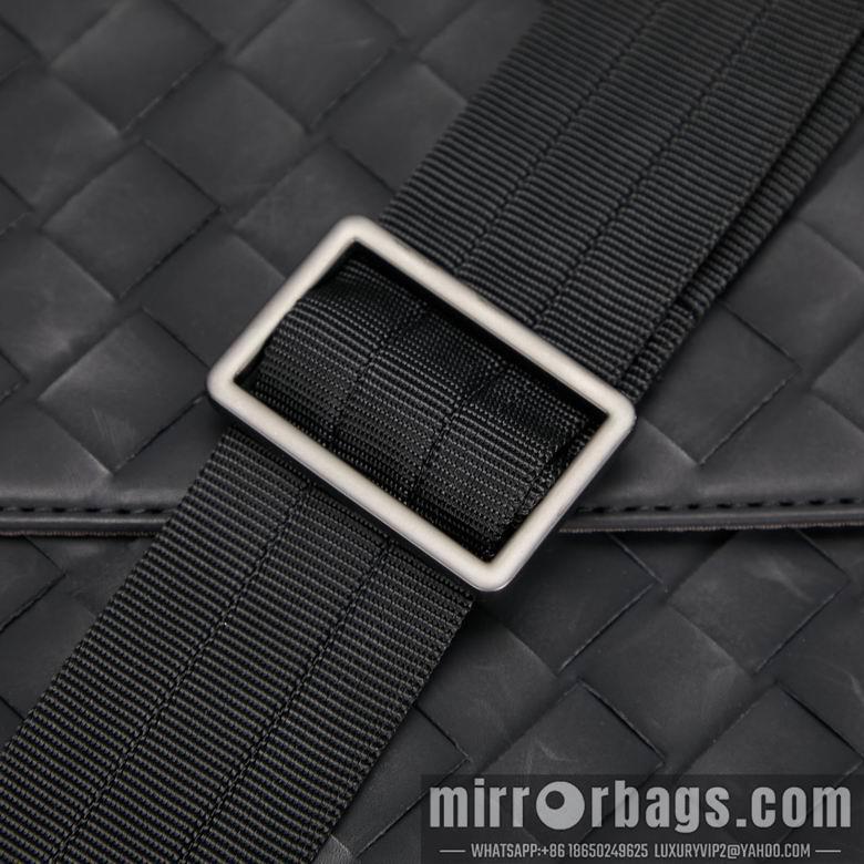 Bottega Veneta Replica Bags 619A 28X3X28cm WP