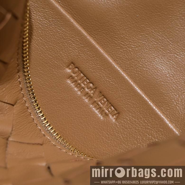 Bottega Veneta Replica Bags 6684 22x15x8cm DL 7