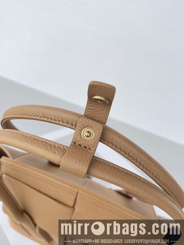 Bottega Veneta Replica Bags Arco 20x20x9cm BG 1