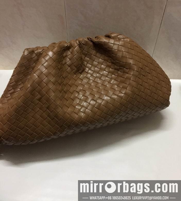 Bottega Veneta Replica Bags AD22158 38X20X8.5