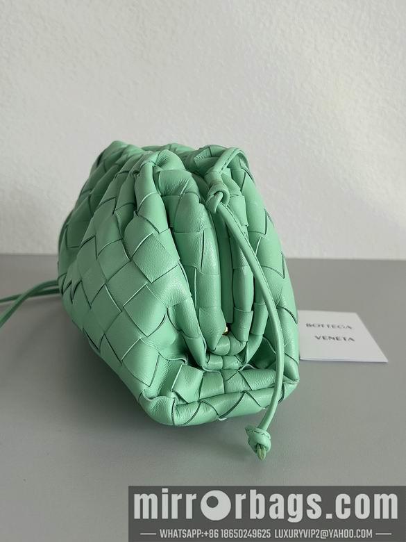 Bottega Veneta Replica Bags pouch 22x12x7cm BG 12